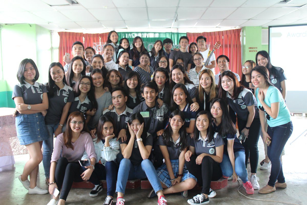 slsupsych's tweet photo. General Orientation
SIKOLOHIYA: Oryentasyon para sa Kasunod na Henerasyon
090718 https://t.co/7S97AoFB8n