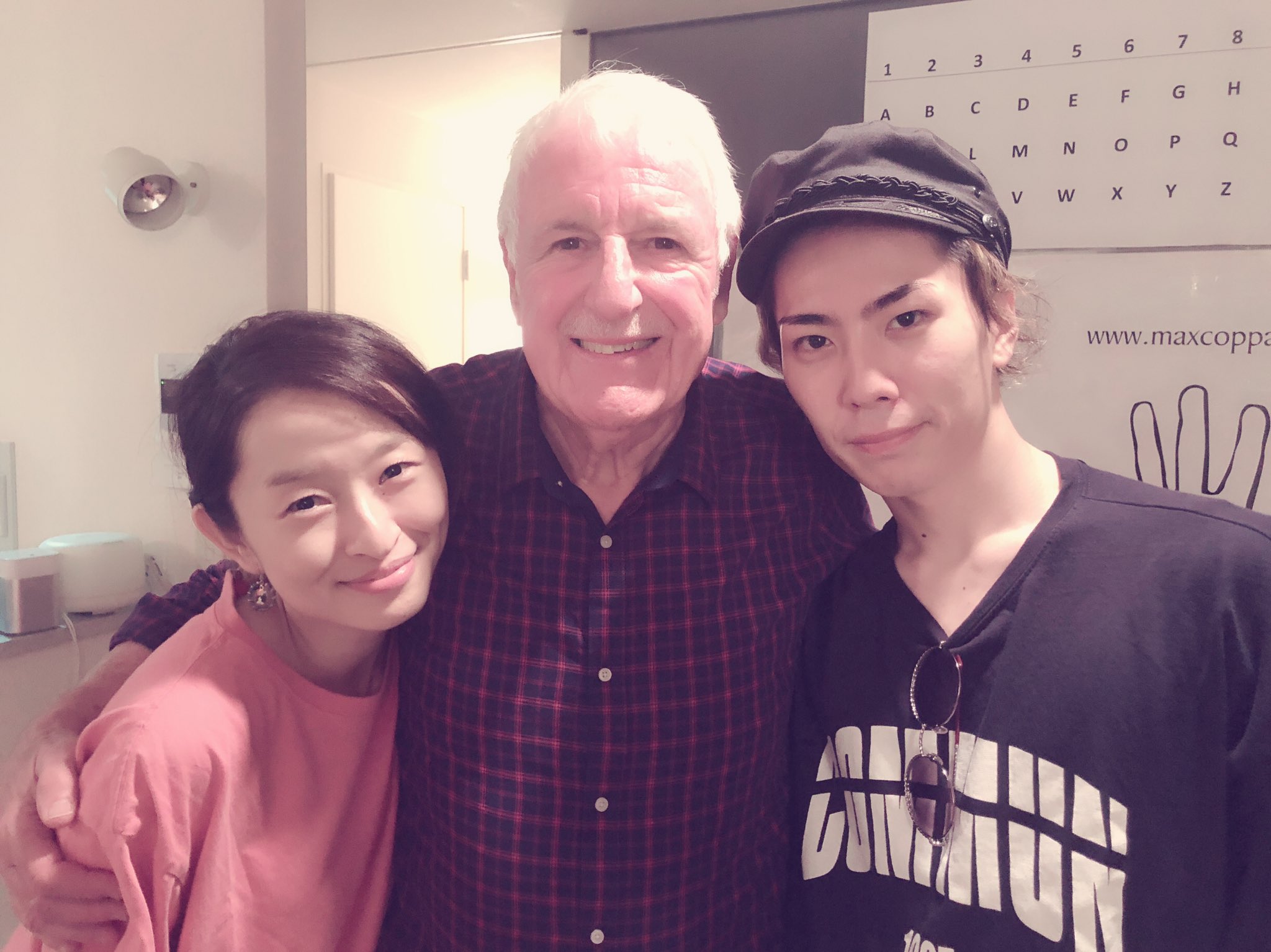 島袋寛子 愛いっぱいのとてもあたたかな時間でした お会いできてよかった マックス コッパさん 伊藤さん ありがとうございました T Co Hw56caff4l Twitter