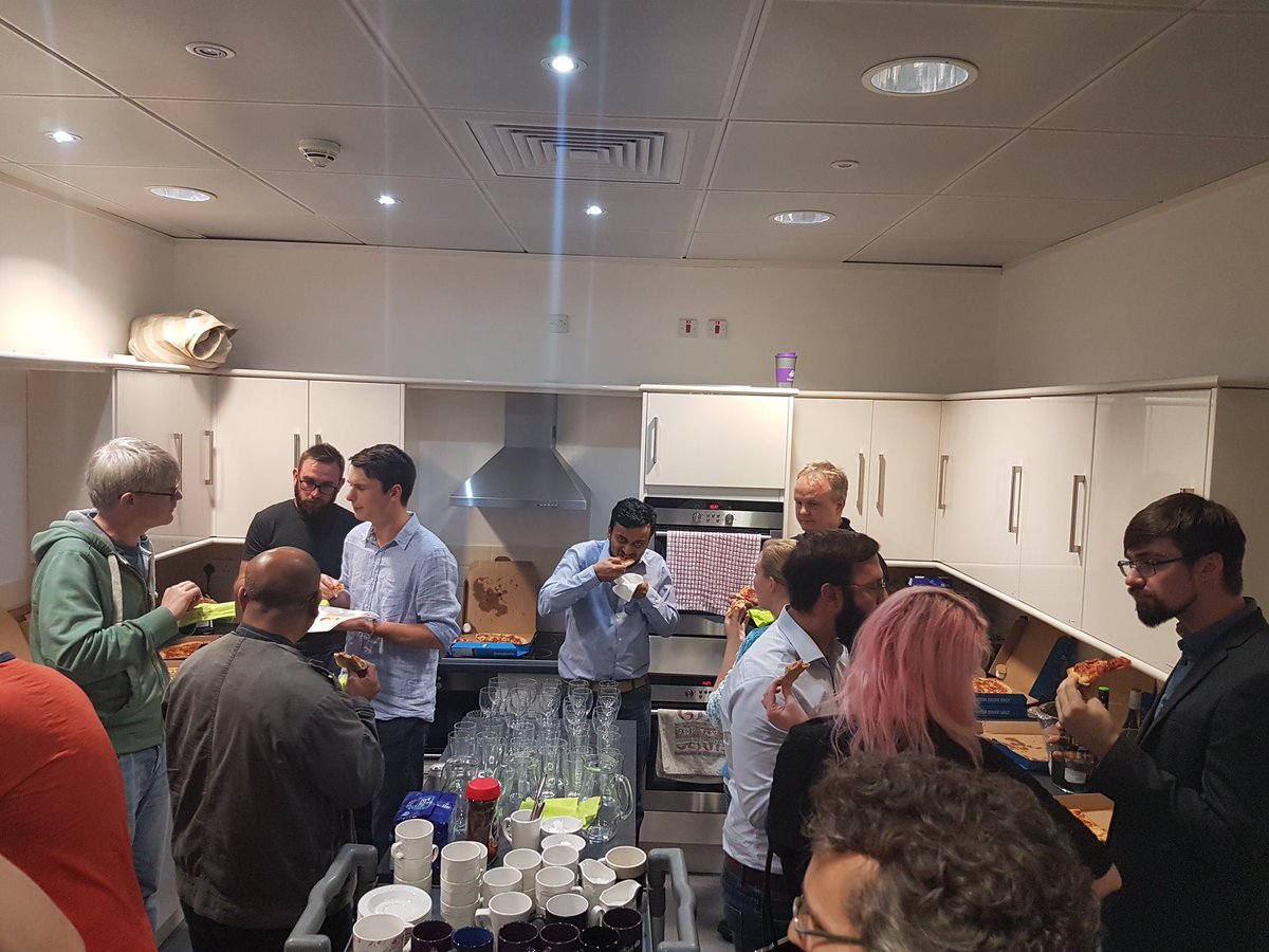 leicesterjs's tweet image. Thank you all for coming to the first #leicesterjs meetup. Here are some photos from last night! (Credit to @Brunty and JamesW)