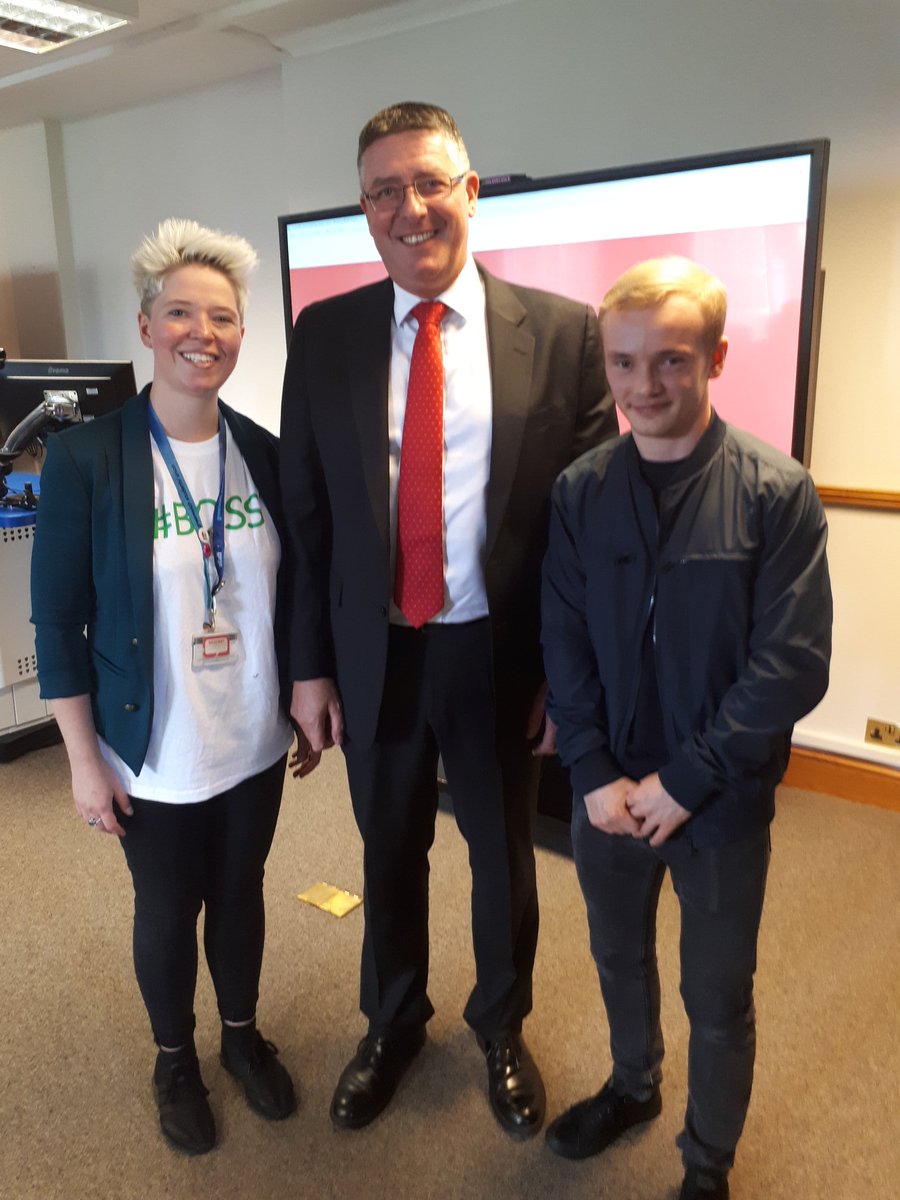 <a href="/UniofGreenwich/">Uni of Greenwich</a> <a href="/santanderuk/">Santander UK</a> partnership celebration! <a href="/greenwichsu/">Greenwich Students' Union</a> <a href="/GreBusiness/">Essay代写代考business金融代写英国澳洲新西兰美国海外雅思托福gre口语替考保分</a> Faculty Officer Will went to Spain thanks to it! #GreatStuff