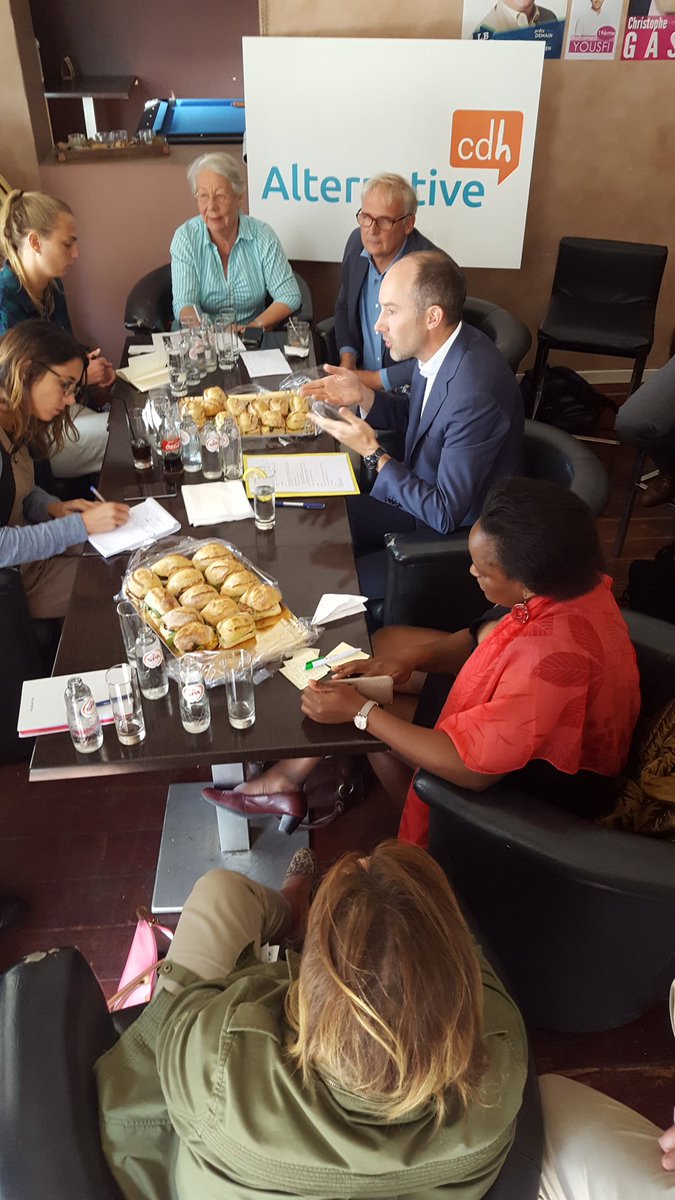 GollierMarc's tweet photo. Présentation de la liste ALTERNATIVE CDH - Etterbeek https://t.co/Vn6Jdd9Ksc