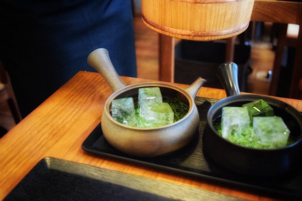 tesuko_es's tweet photo. COLD BREW ❄️. Porque no solo los #baristas infusionan en frío. También y muy acertadamente, con #téjapones 
#ColdBrew #té #Japan #Foodies https://t.co/itHirP4nra