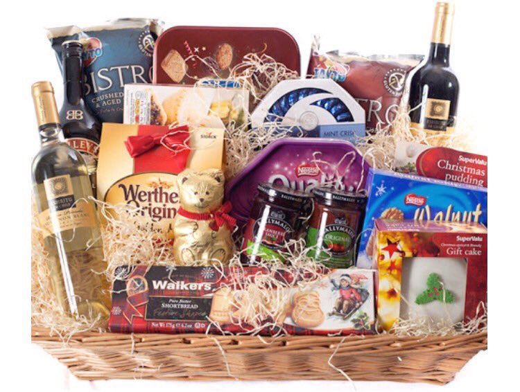 SheenasFood's tweet photo. It's getting near #Christmas! Just over 15 weeks away. Are you looking for gift ideas for #friends, #family, #clients? How about our extensive range of hampers? For more information: https://t.co/28oeiWmmVJ or email order@sheenasfood.com #Midlands #christmasgiftideas https://t.co/LNiYqnG8H7