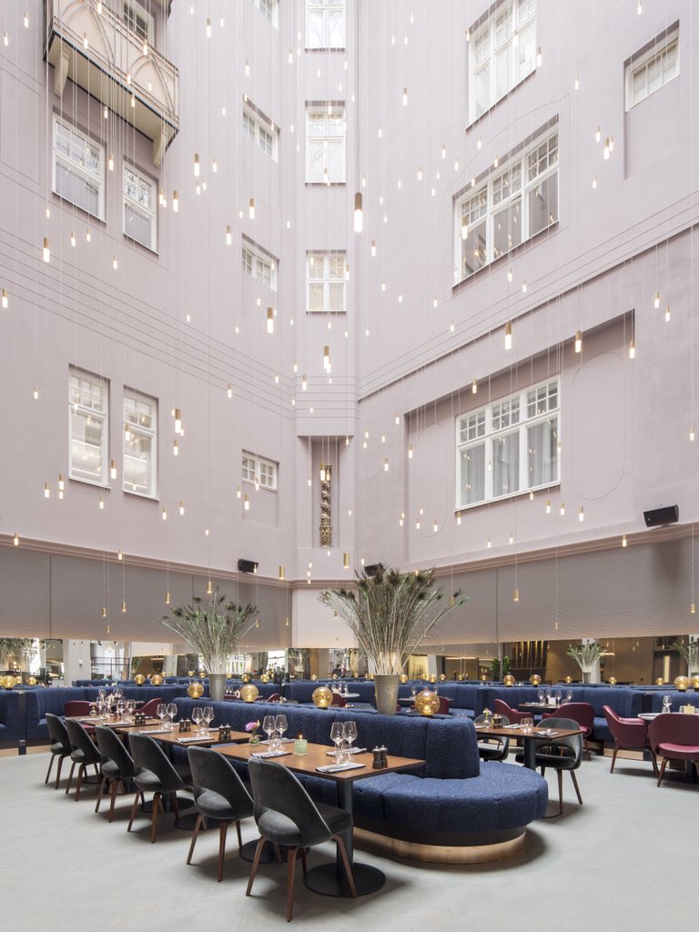 MartynWhiteLDN's tweet image. What an unforgettable experience, having the opportunity to stay at the newly renovated @RadissonGroup Strand hotel in Stockholm. The perfect luxury design experience in an incredible city.
#hotel #radissoncollection #interior #lighting #restaurant #travel #stockholm