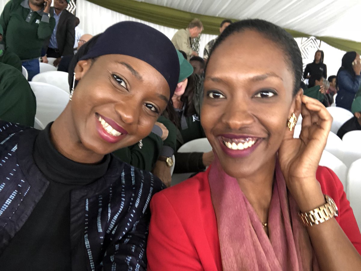 No caption needed ! Pas besoin de commentaires ! @MichaellaRu @Kwitaizina @VolkswagenRW1 #WomanCEO #Friendship #Love #Happiness #ProudRwandan #ProudAfrican #RwOT