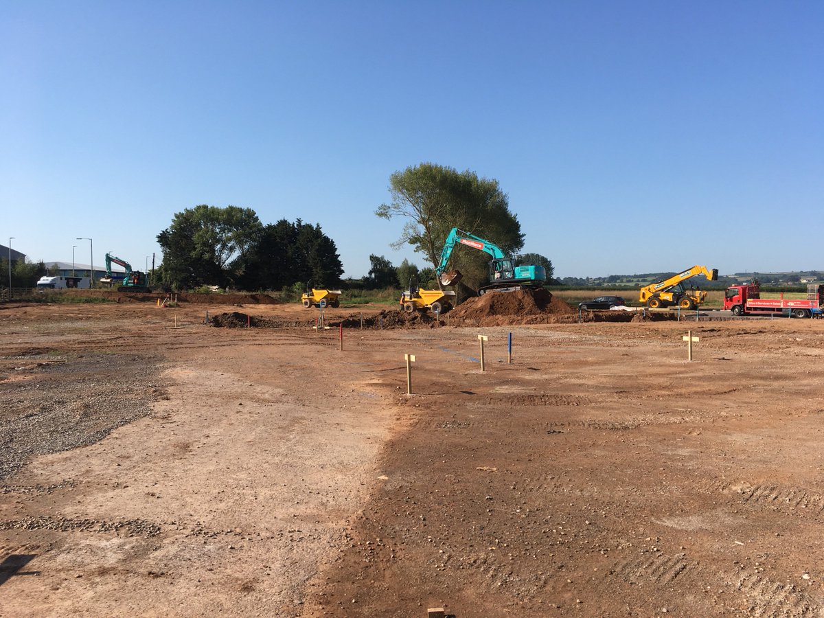 BridgGateNews's tweet photo. Work has commenced on the new Premier Inn #hotel at #BridgwaterGateway #business park, at J24 of the #M5 in #Somerset. Story from @propnews 
https://t.co/mqnzqMfx3H https://t.co/DC9WwrDvA2