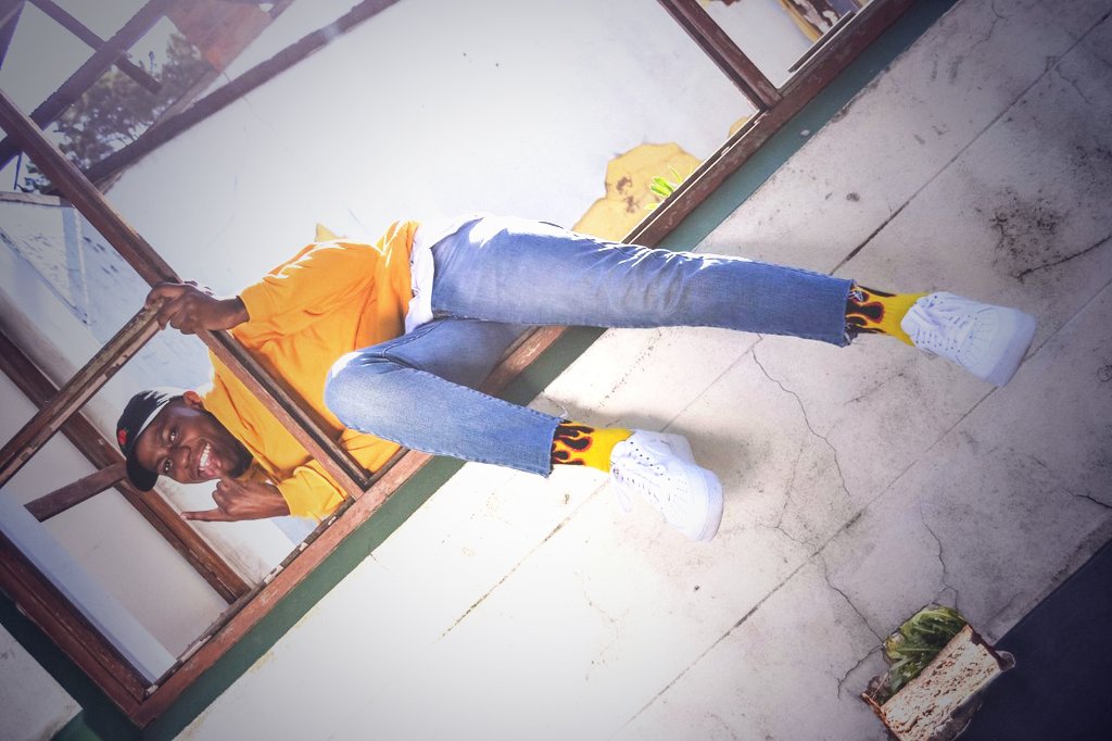 Happy Friday 🤟🏽