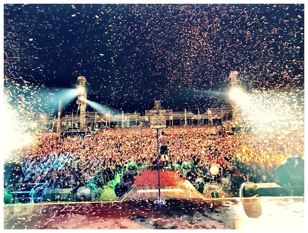 DanielPlatzman's tweet photo. Wow Milan, that was unbelievable.  Thanks for enduring the rain with us https://t.co/YezhTt9zM3