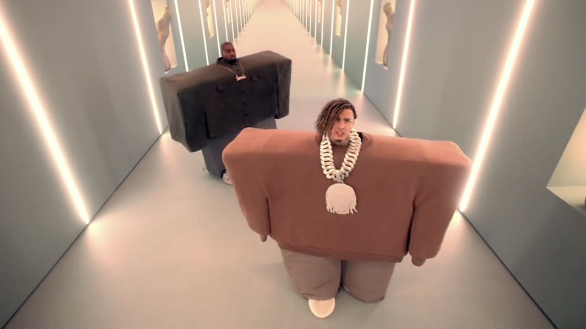Zyper On Twitter Why Do Kanye And Lil Pump Look Like Roblox Characters In This Music Video