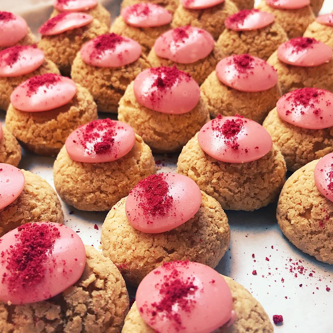 Decadent. Creamy. And oh-so-pretty. Forget the squashed eclairs from the supermarket aisle, the pastries from <a href="/lechouxlondon/">Le Choux</a> will whisper sweet nothings in your ear again and again and again.