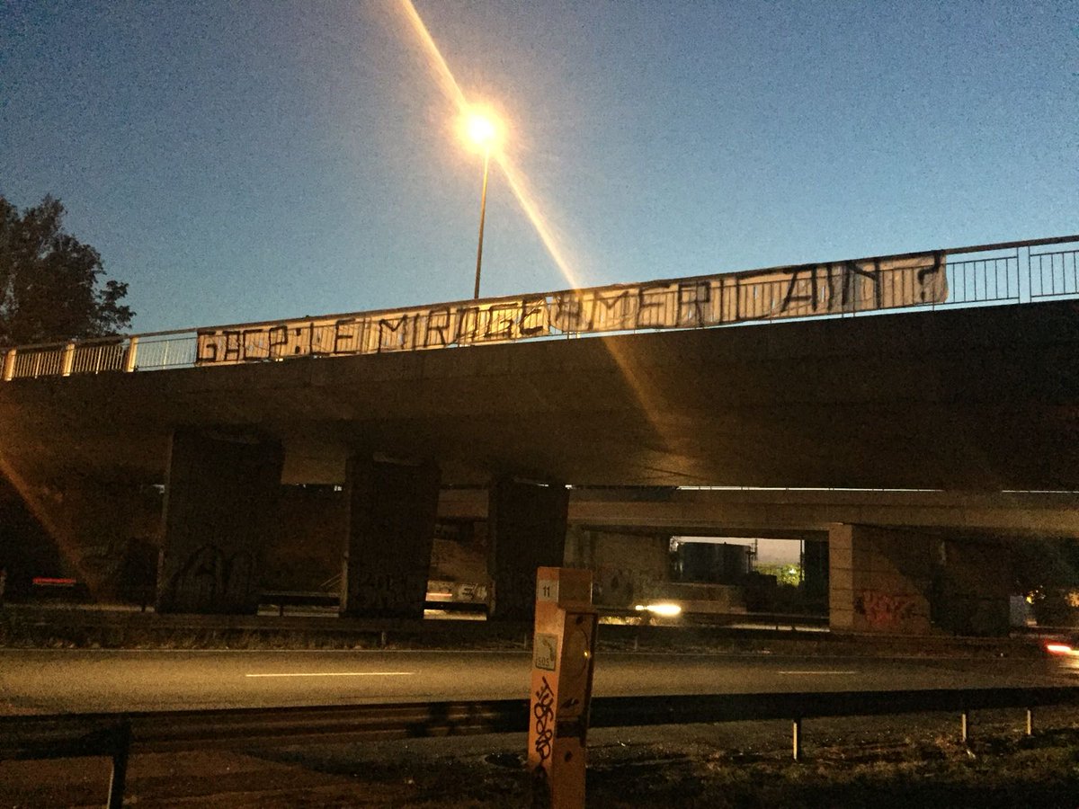 ub87officiel's tweet photo. Pour l’histoire et la sauvegarde de l’institution FCGB, pour cet amour indéfectible qui nous anime, non aux repreneurs véreux #HandsOffFcgb https://t.co/v4RcZIRUHI