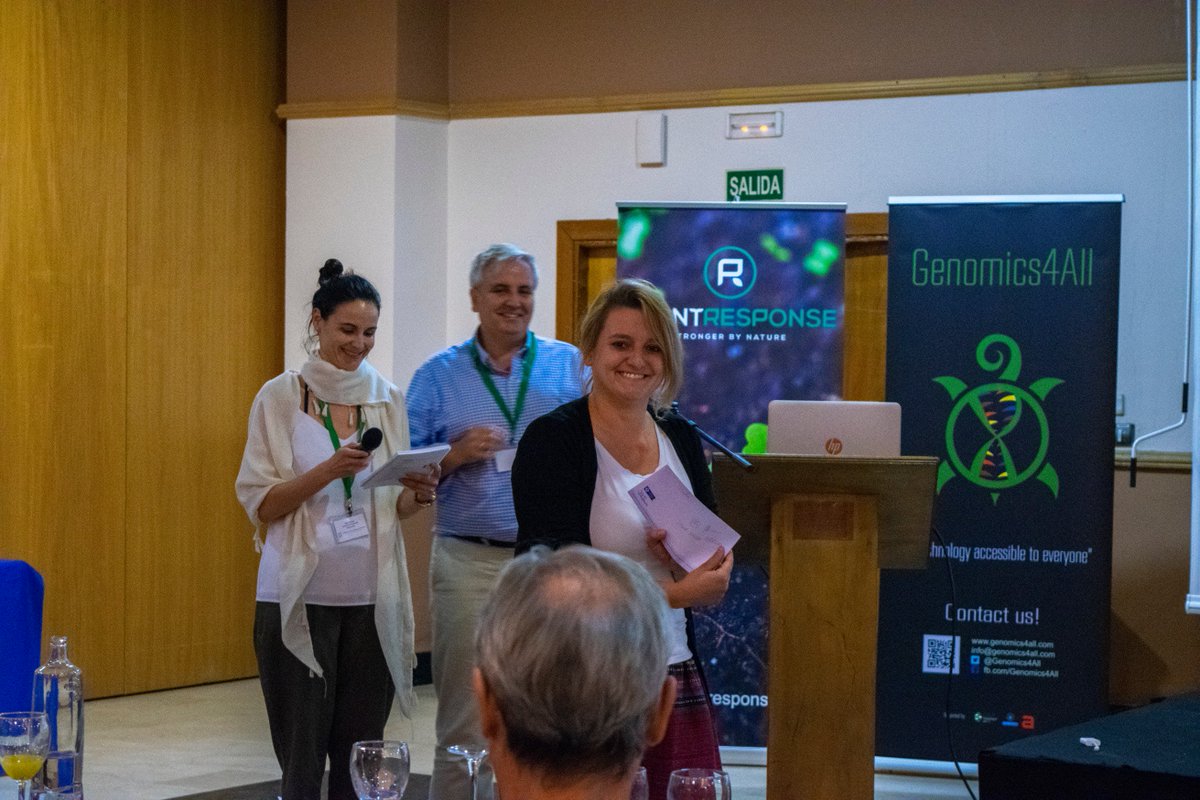 PlantPepRec2018's tweet photo. Poster awards of #PlantPeptidesReceptors2018 ! 🏆 https://t.co/WgFx1TwnYl