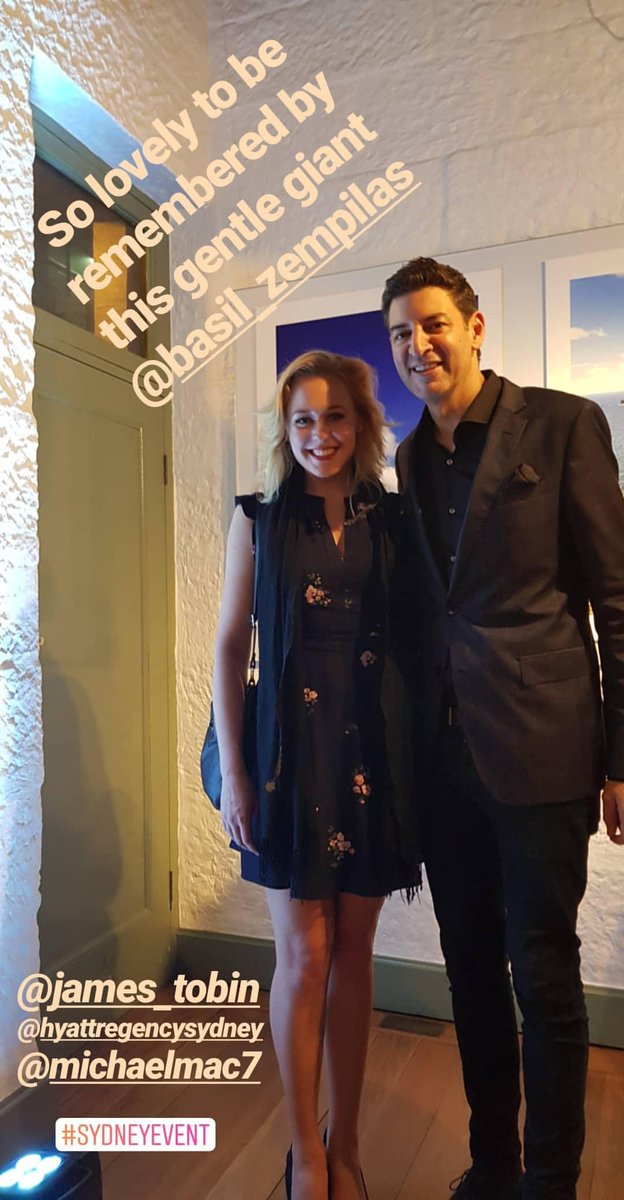 ClaraHelms's tweet photo. #JamesTobin #photography
With
@BasilZempilas @hyattregency https://t.co/ls4Luk5QWF