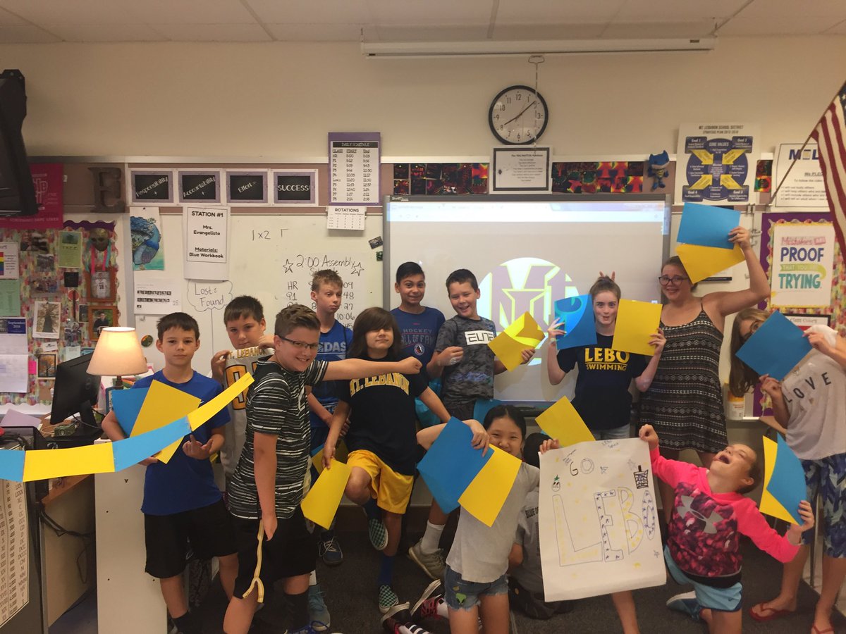 devanelista121's tweet photo. Lebo Spirit Day #lebo #useyourmellon #mellon #blueandgold https://t.co/xMHdrwf2dR