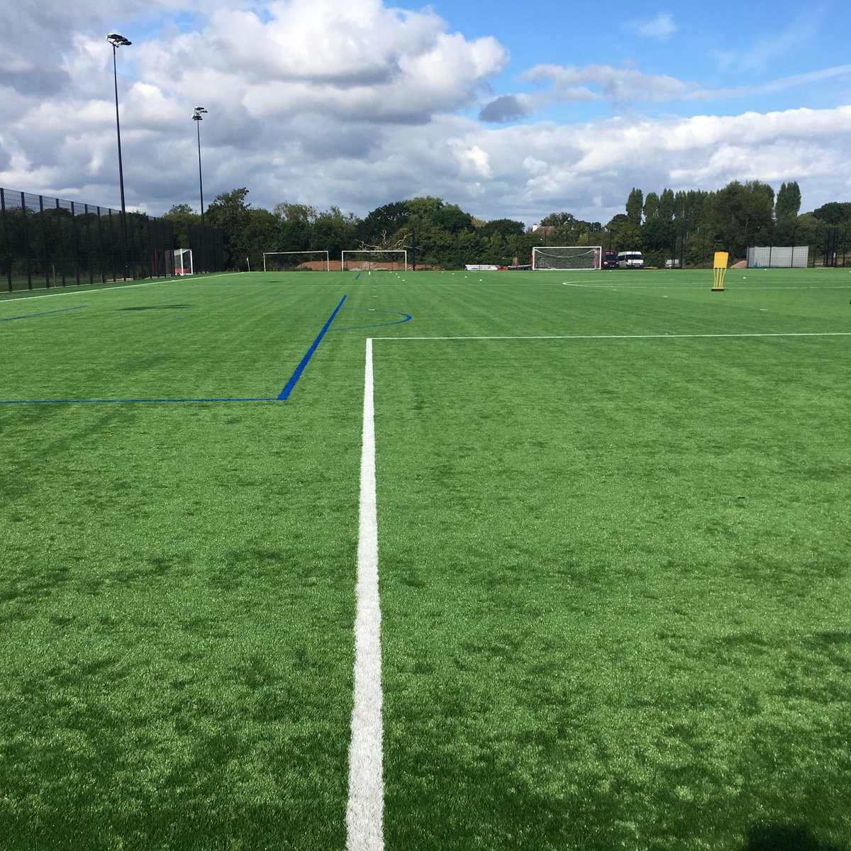Sportfields_Ltd's tweet photo. The cork filled artificial pitch @OfficialECFC still looking like new after 2 years @DessoSport https://t.co/CLNaVM4Hv2