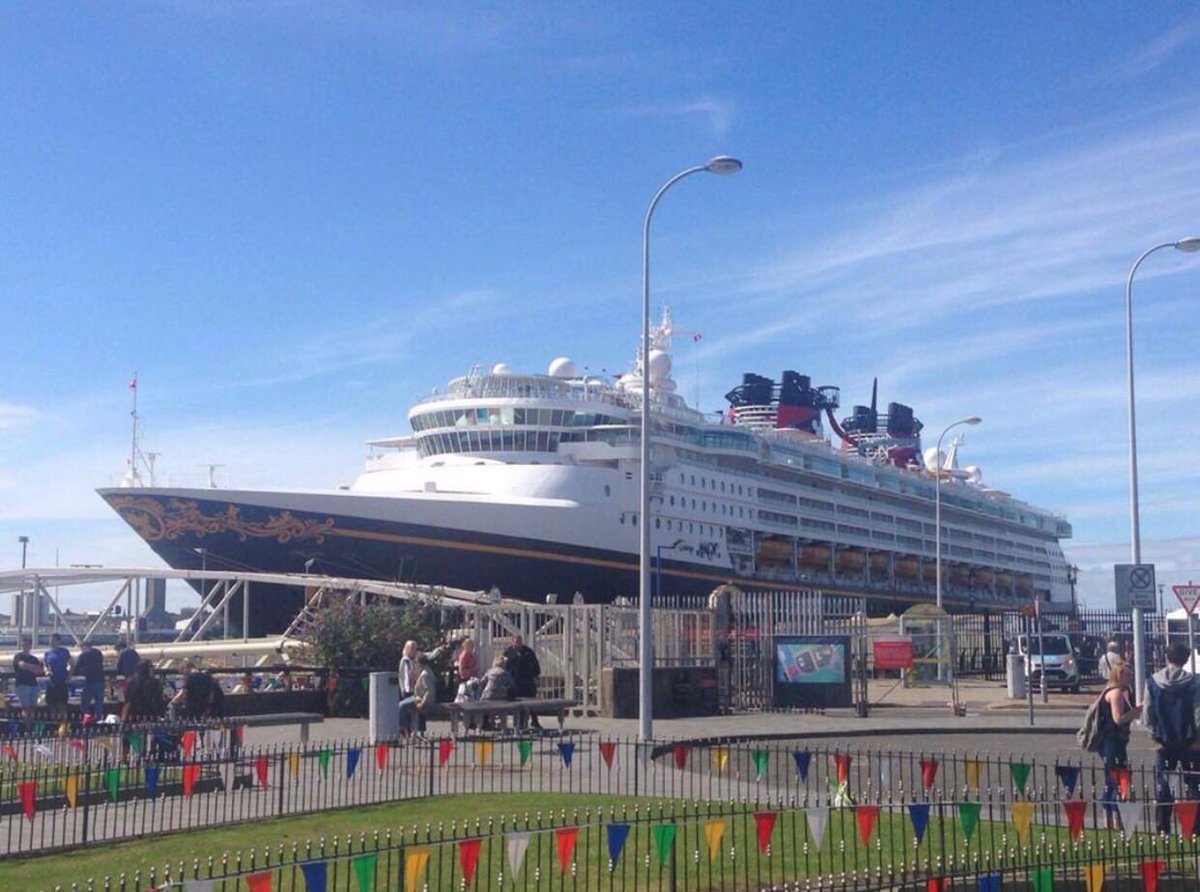 Just a reminder that the Disney Magic cruise ship will be at the Princess Dock today! #pierheadvillage will be providing a full day of fun 🛳🎠🎡🍟🍔 #pierhead #liverpool
