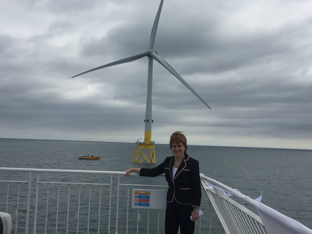 LangBanks's tweet photo. Great to hear @NicolaSturgeon talk about the importance of renewables and action on climate change at the opening of @VattenfallGroup’s windfarm off the coast of Aberdeen #EOWDCopen #RenewablesWork https://t.co/x8l79PS7GZ