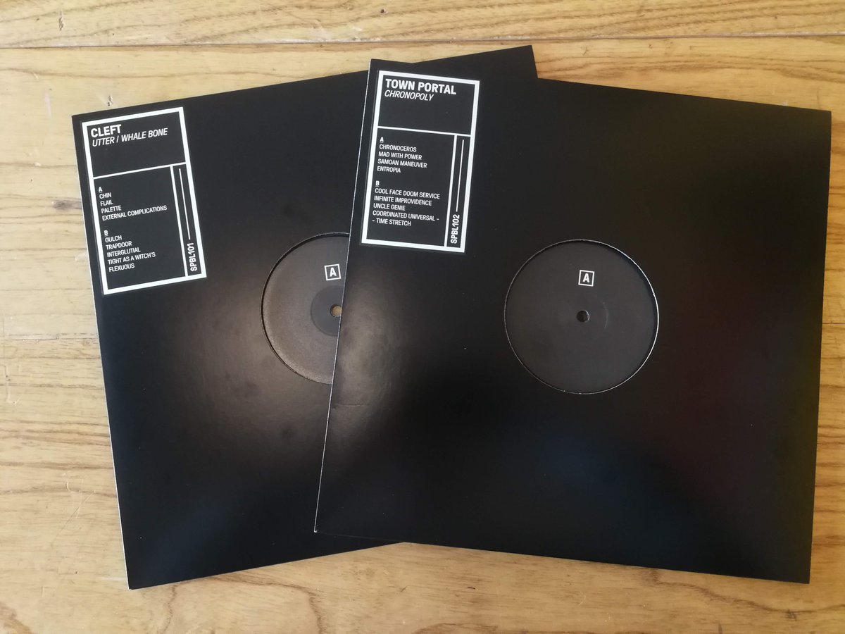 We have just launched a special Black Label bundle - Receive the first two releases in the series from <a href="/CleftBand/">Cleft</a> &amp; @TownPortalBand + extra goodies for £25 smallpond.bandcamp.com/merch/black-la… #vinyl #VinylRecords #vinyladdict #NewMusicFriday