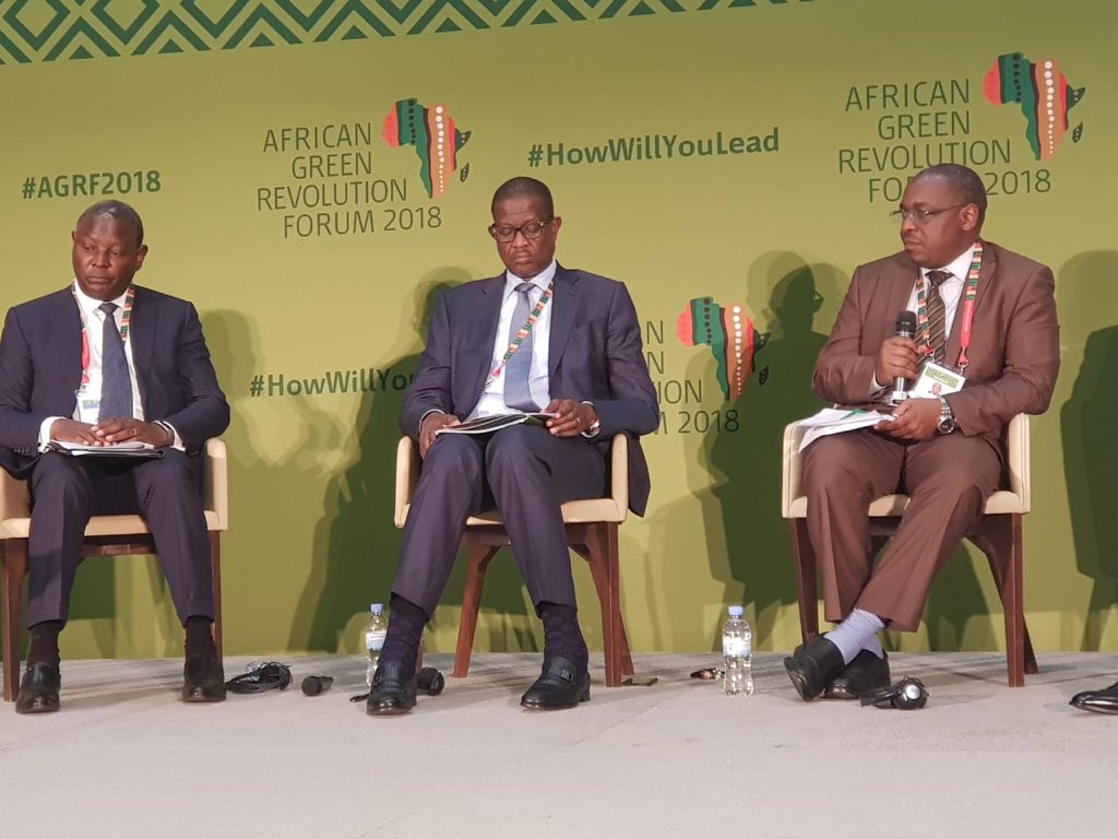 Hon_Kiunjuri's tweet photo. 3. Agriculture Research PS @HamadiIddiBoga is leading the official Kenya delegation to the premier annual agriculture event on my behalf.
@TheAGRF
#Howwillyoulead
#AGRF2018
#LeadMeasureGrow https://t.co/p9Ud5AgzfD