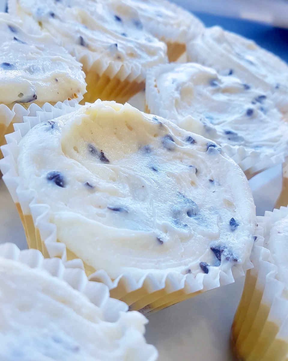 ConcessionBIA's tweet image. It’s Friday!  Get the weekend started with a scrumptious cannoli cheesecake from @CrumbunsCafe #sinfullydelicious #scratchbaking #bakery 788 Concession #supportlocal #concessionbia #hamontfood #hamont