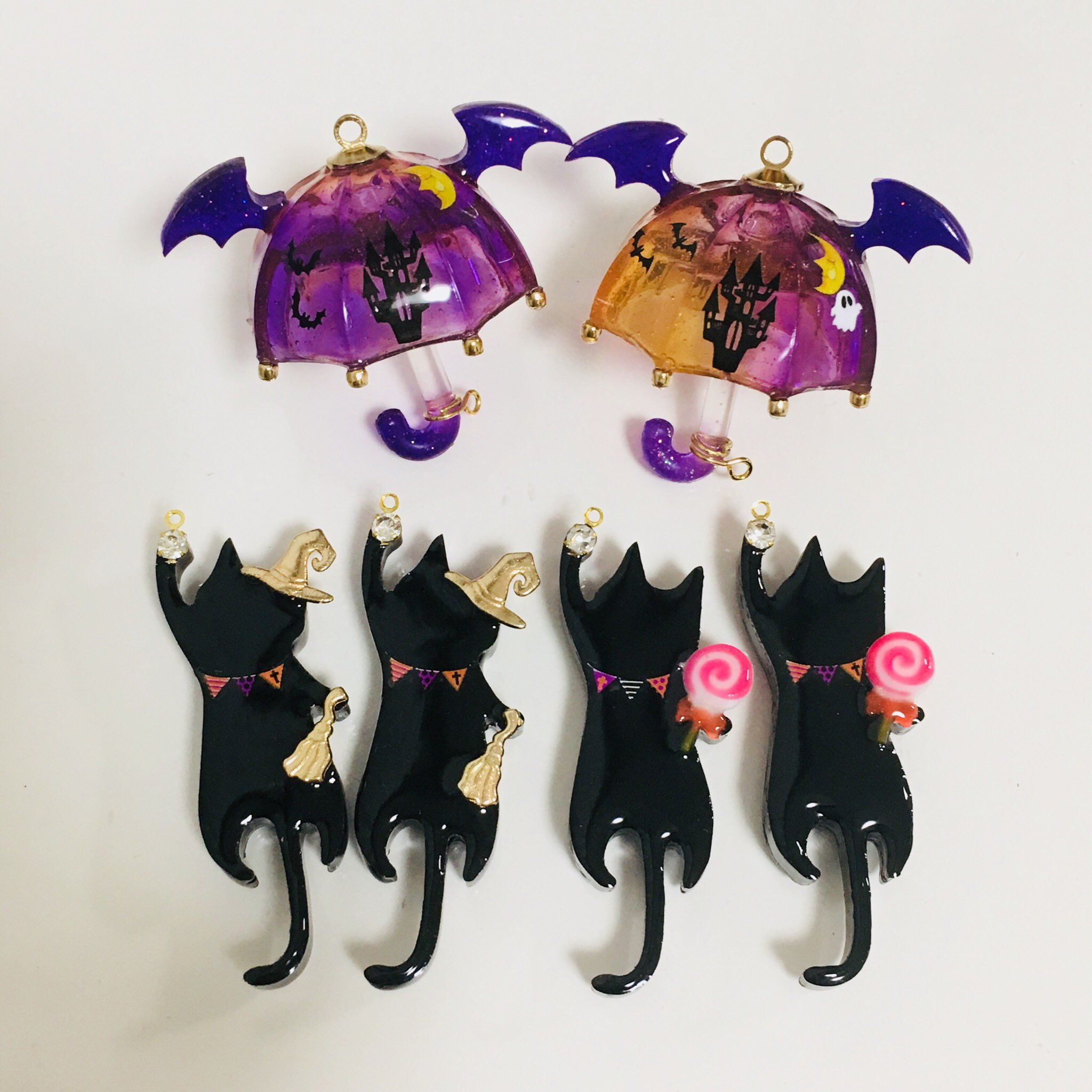 14にゃんこ🐾 в X: „ハロウィンの黒猫さん、ハロウィンっぽい