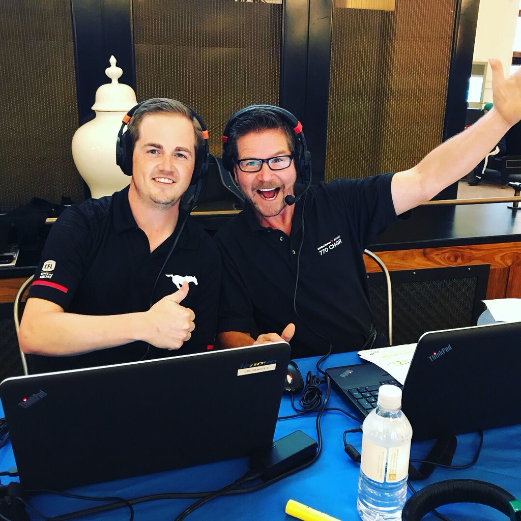 QRcalgary's tweet photo. We’re live from Union Station in Denver, CO. Are you looking to #DiscoverDenver? Take advantage of great fares on non-stop flights from Calgary to Denver. Book now at https://t.co/T5VxTSAPpI @westjet https://t.co/VqwsVkgLGa