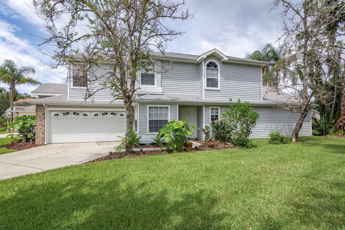 2Barbsatbeach's tweet photo. 🌻🌻OPEN HOUSE 🌻🌻 Sat. 9/8 12:00-2:00. Stop by and say hi! #OpenHouse #MelbourneFL #RealEstate #BrevardCounty #SpaceCoast #REMAXSolutions https://t.co/eCHV770uNv https://t.co/SzoRmGv9dH… https://t.co/evdDwmpnoa