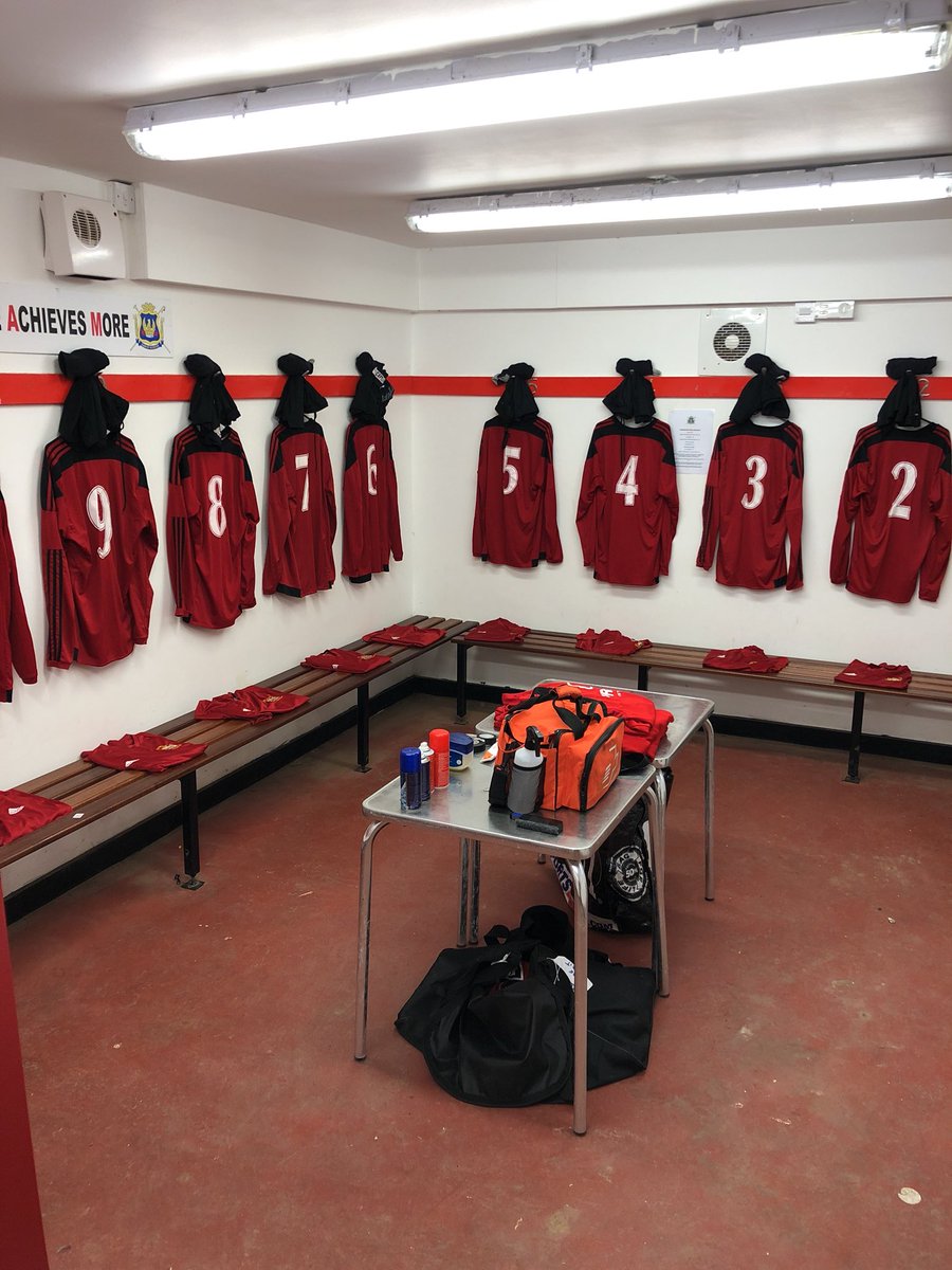 ATFCresSat's tweet photo. Fail to prepare, prepare to fail!! All ready for tomorrowβs game against @reddboroughfc Stratford Alliance team. #ATFC #FTPPTF π΄β«οΈπ΄β«οΈ https://t.co/jhuOkqvdBF