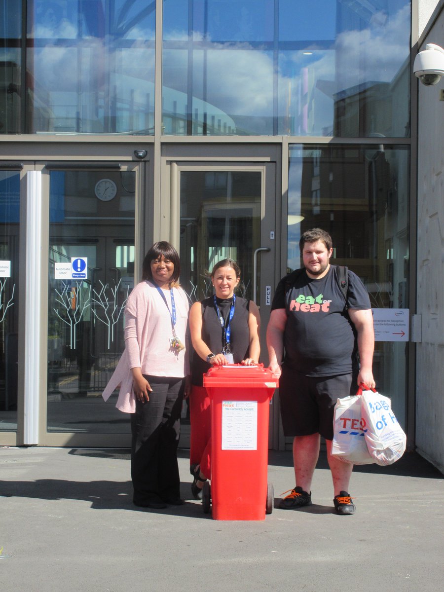 FBSchoolE17's tweet photo. Frederick Bremer has an @eatorheat collection bin. If you would like to donate please feel free to drop off any contributions in our reception within the next 3 weeks before their first collection for harvest #eatorheat https://t.co/3HzL2q9rQD