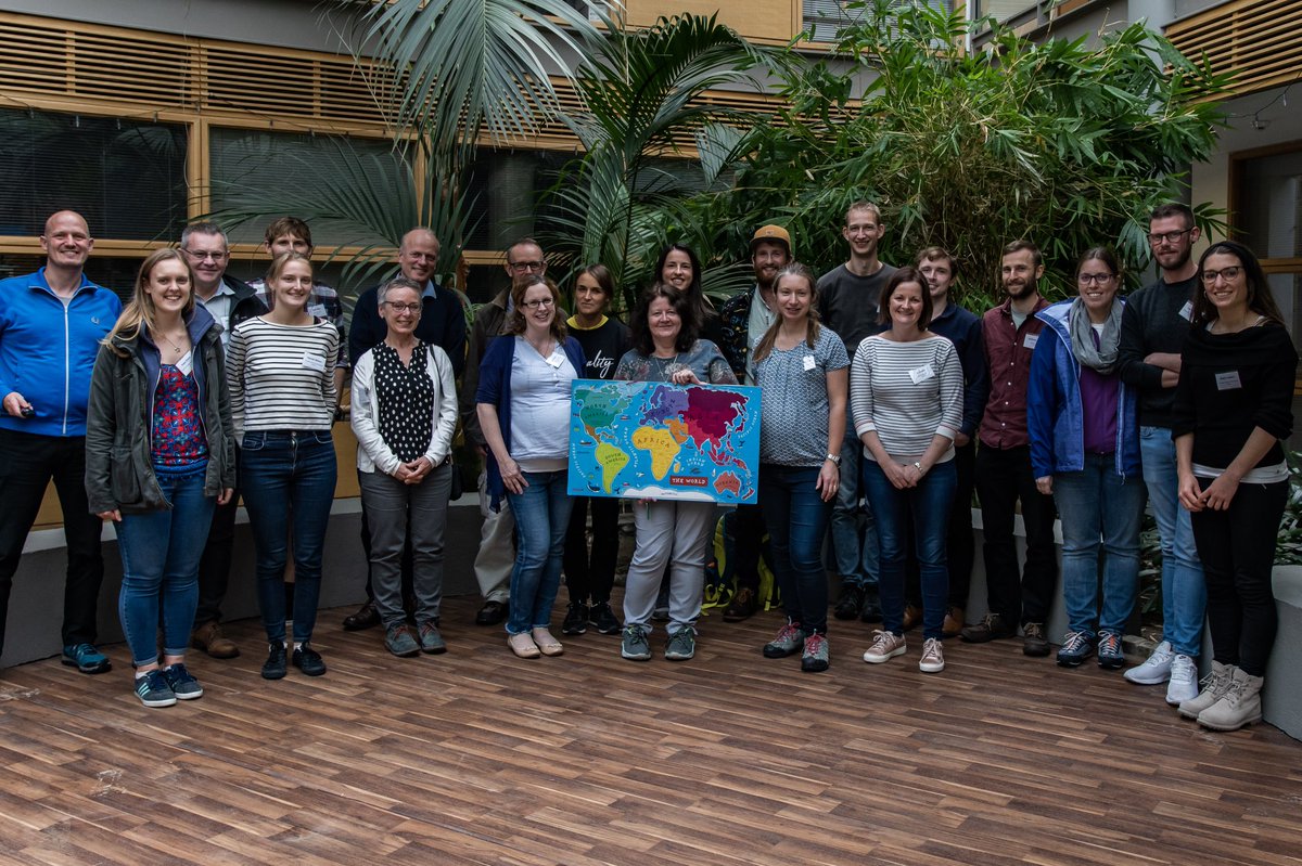 Euro-gleon group picture at Dundalk Institute of Technology, Ireland. <a href="/GLEONetwork/">GLEON</a> @EleanorJennin11 <a href="/edeeyto/">Elvira de Eyto</a> @Mkkl_bio <a href="/CalderoPM/">Maria Calderó Pascual</a> <a href="/231Harriet/">Harriet Wilson</a> @riwoolway <a href="/McCarthy_V/">Valerie McCarthy</a> <a href="/ElizabethRyder7/">Elizabeth Ryder</a> <a href="/flaim/">mknjbhvgcfxdysa</a> #gleon_eu #gleon