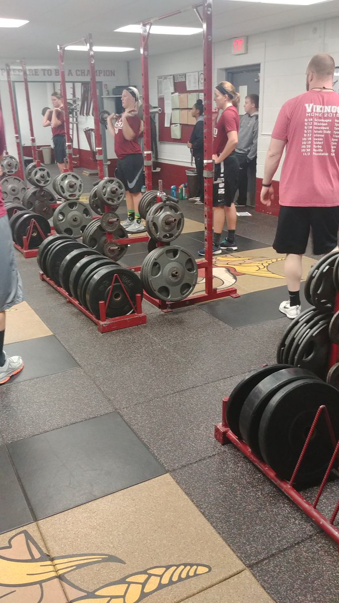 ValleyCityWBB's tweet photo. A little morning turf conditioning followed by another solid weight room workout! Preseason is about getting outside your comfort zone and busting it! WE bust ours! #vcsuwbball #vcsustrength #1-15 https://t.co/hDc5W2T9Aw