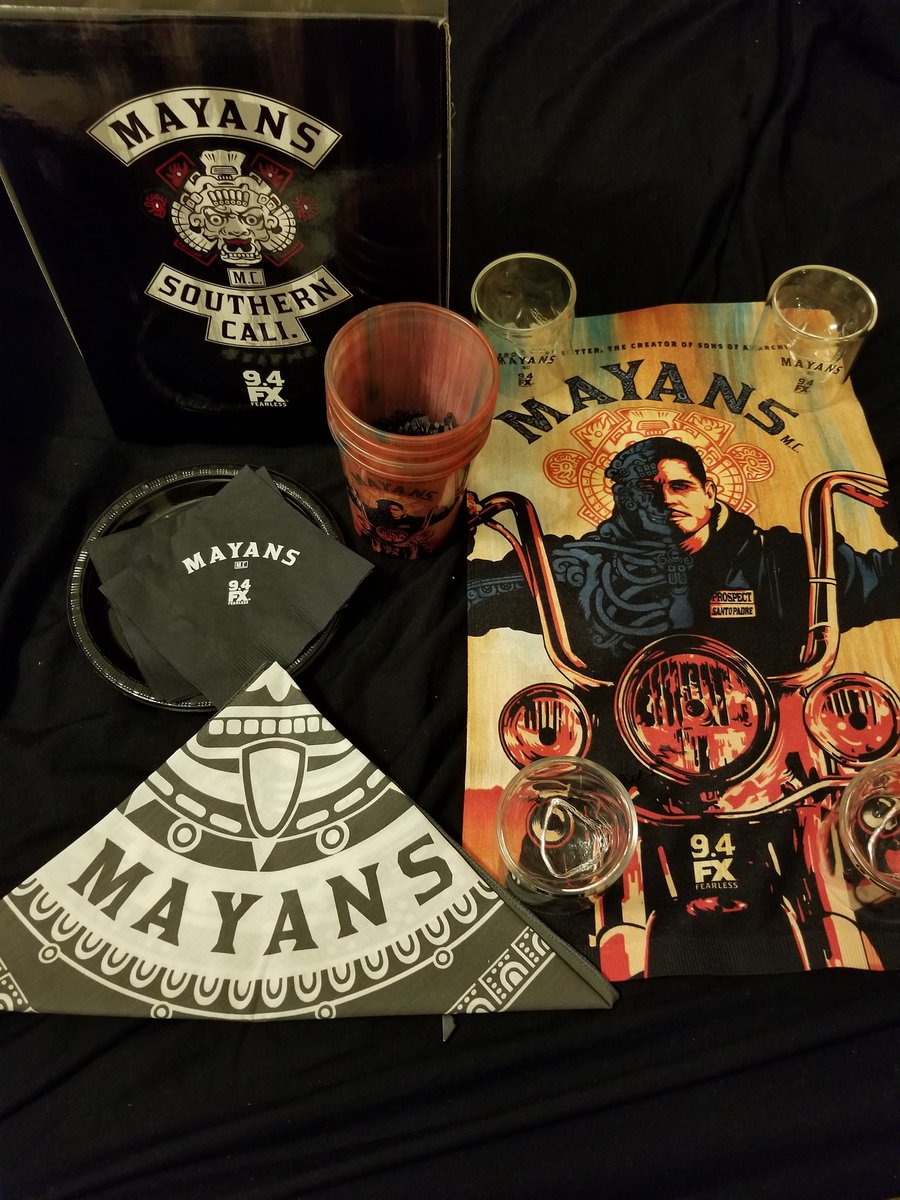 Genie_Davis's tweet photo. @MayansFX @gofooji This is so awesome ❤ #readyformayhem https://t.co/ZVEHFU2EYb