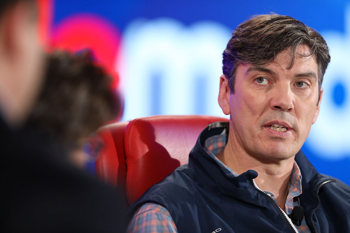 Recode's tweet image. Tim Armstrong is headed out of Verizon. What happens to the $9 billion content company he is leaving behind? recode.net/2018/9/7/17831…
