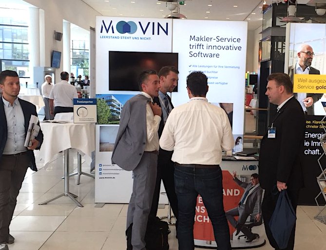 Wir sind heute in Berlin auf dem #26VT 26. Deutschen #Verwaltertag des #DDIV. Eine tolle Möglichkeit zum Austausch mit über 600 Entscheidern aus der #Immobilienbranche – und natürlich auch zum Feiern. Herzlichen Glückwunsch zum Jubiläum @Verwalterstimme