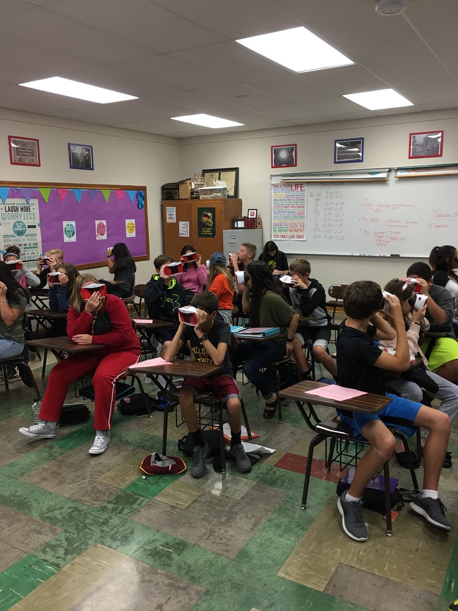 wmsic's tweet photo. Students in 8th Grade Social Studies class using VR goggles to explore the Jamestown archeological site &amp; learning what it was like to be a colonist. #washpride https://t.co/xXXP5KOqX7