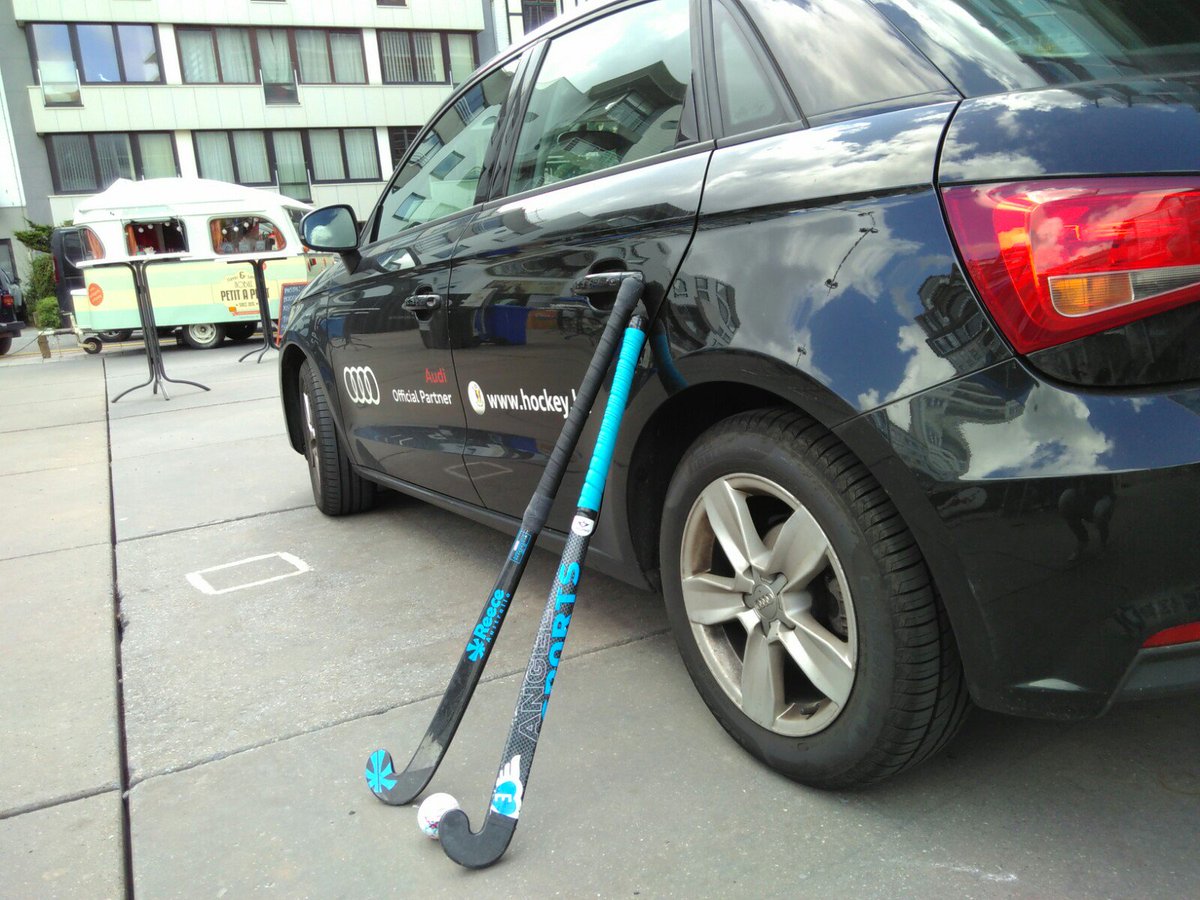 Bericht aan alle U14 &amp; U16 Streethockey fans: schrijf je vandaag nog in voor de voorrondes van het Streethockey kampioenschap in <a href="/stadlokeren/">Stad Lokeren</a> (9/09) of die in <a href="/StadMechelen/">Stad Mechelen</a> (16/09)! bit.ly/2NgCzmG #streethockey @hockeybe