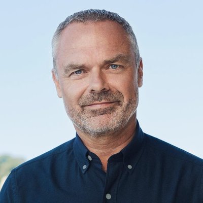 sossesve's tweet photo. Socialister bekämpar rikedom. Liberaler bekämpar fattigdom.

- Jan Björklund https://t.co/TEEhy6lAf4
