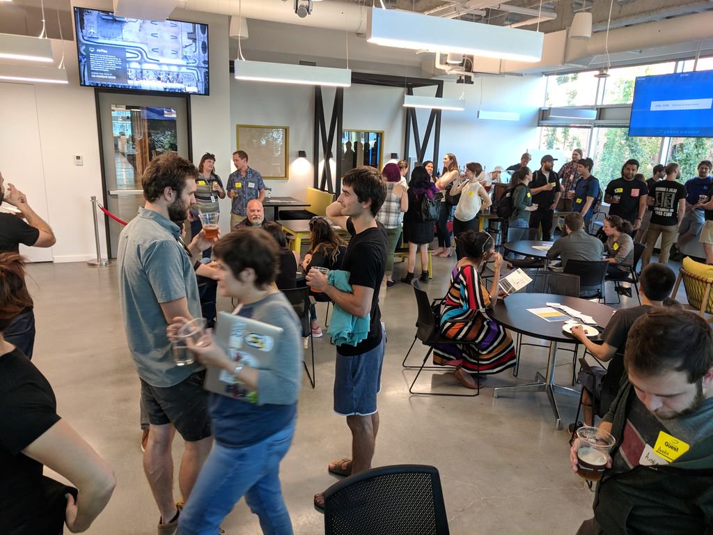 airship's tweet image. Good times had by all at the #PDXTechCrawl at our PDX HQ! Thanks to everyone who came by! (P.S. We&apos;re hiring....bit.ly/2oREy2V)
