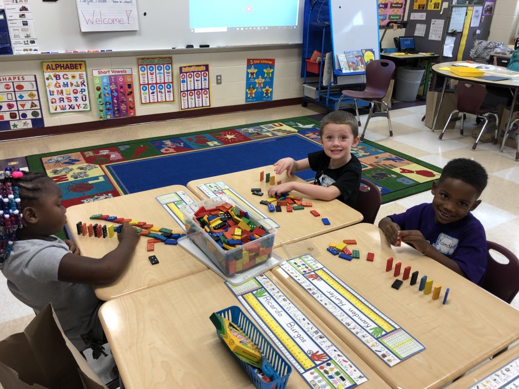 Tracy Neeley tweet media