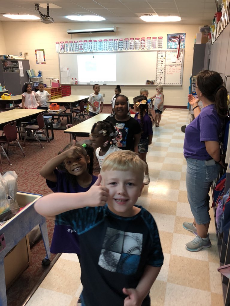 Tracy Neeley tweet media