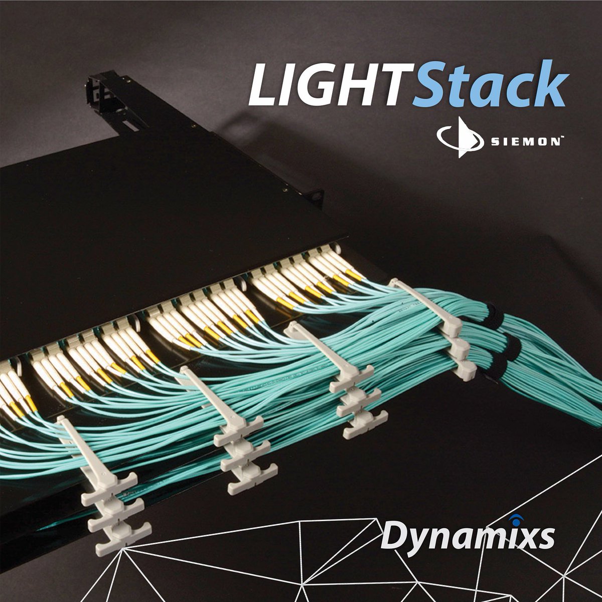 DynamixsTechCR's tweet photo. Requieren conectividad de fibra de baja pérdida para admitir conexiones acopladas múltiples para opciones de parcheo flexibles en un amplio rango de distancias y configuraciones sin salirse de los presupuestos de pérdida de enlaces.🔌☝ #dynamixs #lightstack #siemon #Venezuela https://t.co/hufACNj03i