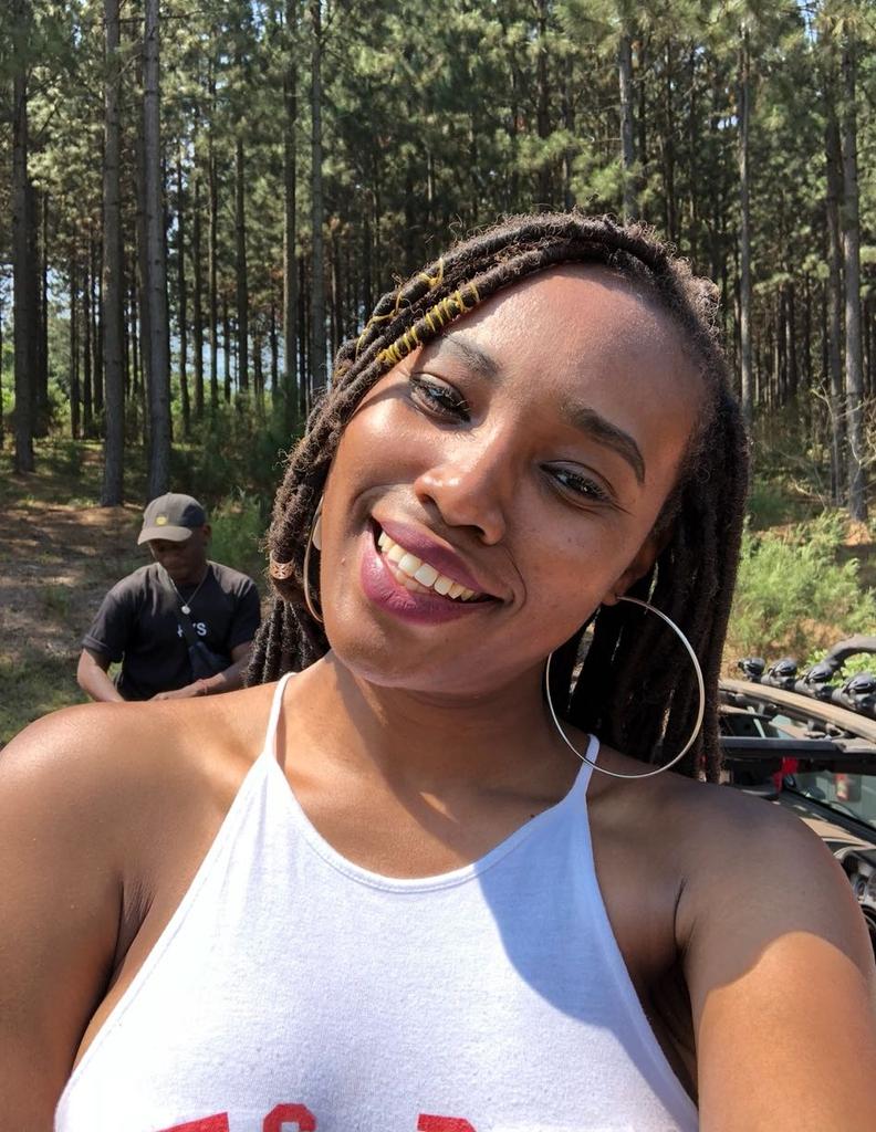 KhumiHamese's tweet photo. Had so much fun today at the  second day of @TheGreatExperi1 

We are so dirty but you know me and the outdoors. I am happy even with my dusty eyelashes! 😂 #TGEspring18 https://t.co/CU4OvbPV33