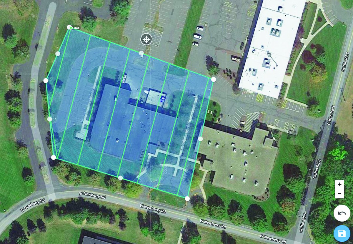 BIM_Council's tweet photo. The Future is NOW! Aerial Mapping, Photogrammetry &amp; 
Modeling Using Drones. @BIM_Council 9/19/18 @bvhis @MattWunch @SkyViz_io presenting flying missions, collecting data with photogrammetry &amp; editing a point cloud for final client usage as a deliverable. #BIM #drones #AEC https://t.co/rV1D67FJca