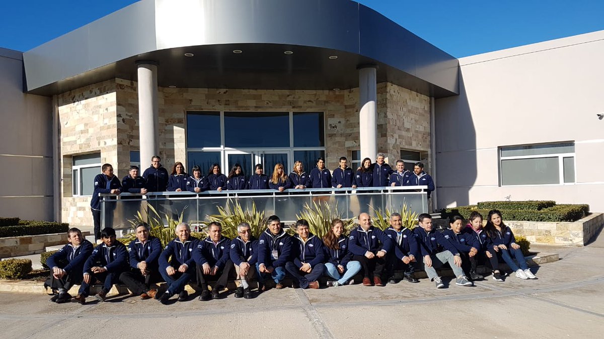 JuanjoTreiyer's tweet photo. Equipo preparado para salir a colportAR en la Asociación Argentina del Sur. @adventistas_ar @caviglionedario @ElvioSilveroAAS @JosePenhafiel @elchaybariloche @prbrunosalvo @adventistas_aas @GBoleas https://t.co/DK9PxV3jRJ