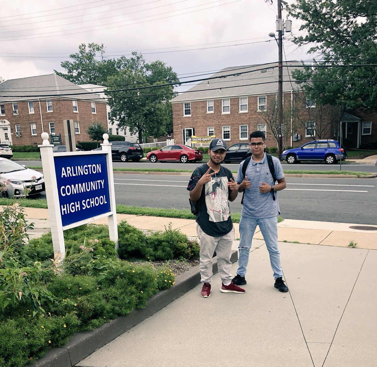 ACHS_Volunteers's tweet image. ✔️ First week of school completed! @ACHSmavericks #APSgetinvolved #APSback2school