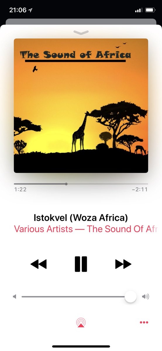 Hlengane's tweet photo. Lava lunya vo rhandza ku pota van’wani vana hi ku va rhambe vanhu  vaku #tataniGiyanistadium a va yingiseli risimu leri #fillupthetable vaya pota na vona @BennyMayengani @Enghumbhini @ProfTinyiko @IamMzilikazi tshikani rigombo sivara. https://t.co/JuK9vTo6S1