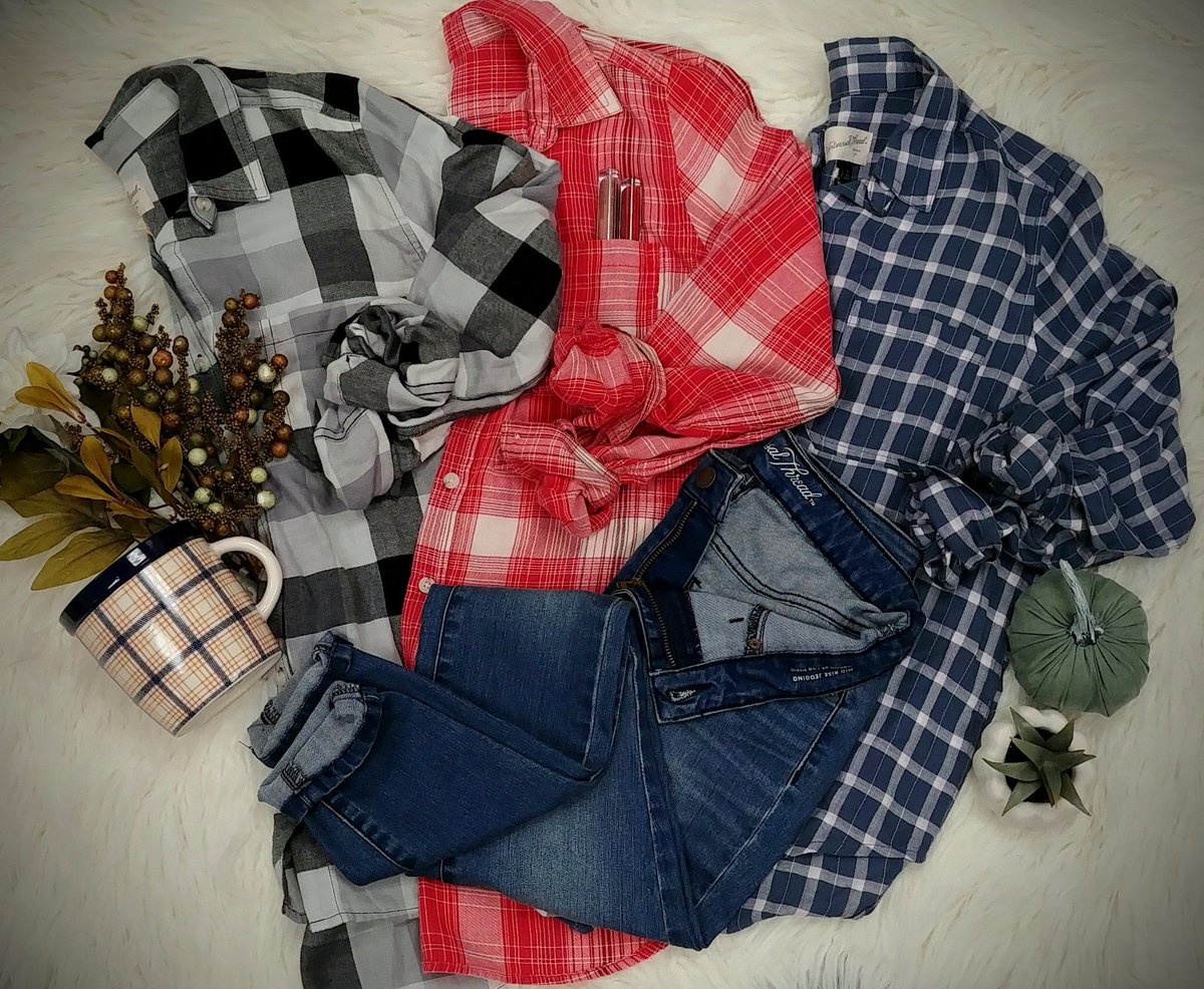 We are totally FALLing for all the new #UniversalThread plaids here at #T881 😍 🍃🍂🍁🌻
.
.
.
#TargetStyle #PumpkinSpiceandEverythingNice