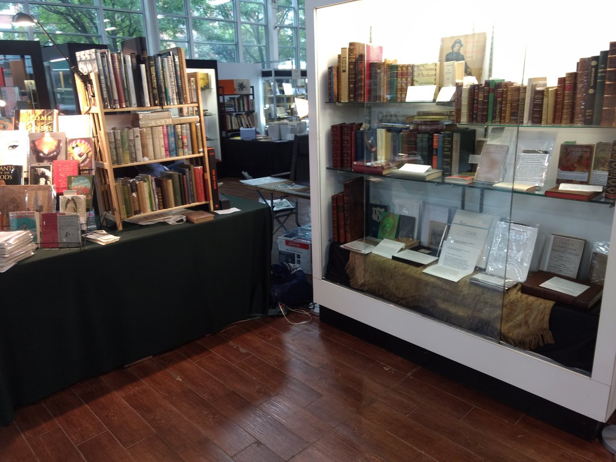 CommonwlthBooks tweet picture