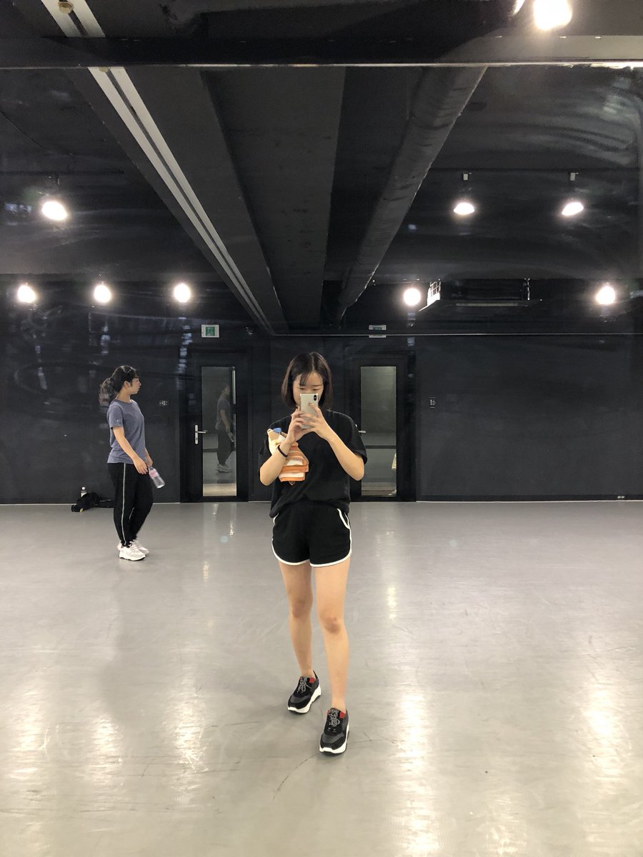 ba04240801's tweet photo. ダンスやっぱり好き https://t.co/Wwrm0zaNq3