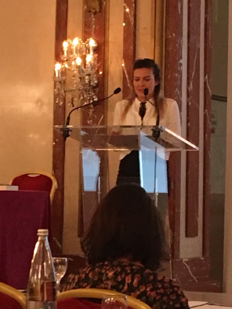 FENVAC's tweet photo. [CONFÉRENCE] La #FENVAC a partagé son expérience dans la création d’associations de victimes de drames collectifs à l’occasion du colloque @PEOPIL. 

Rappel de la nécessaire collaboration entre avocats et association, acteurs incontournables de l’avancée des droits des #victimes. https://t.co/wwsjT7A1yR